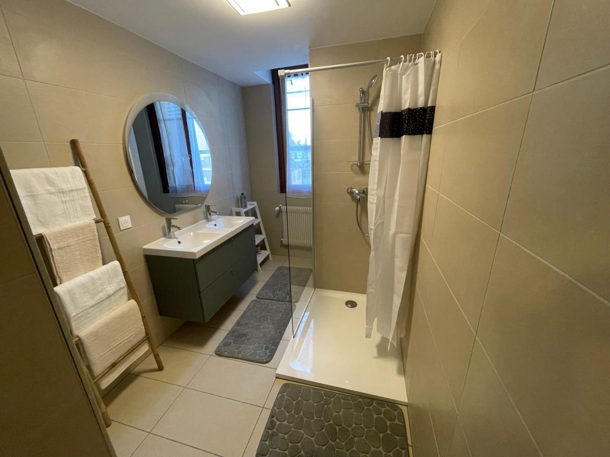 Le Fil D'or Apartment *
